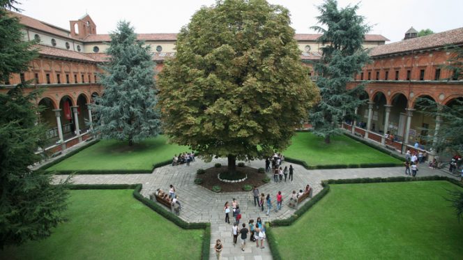 Chiostro Cattolica Milano