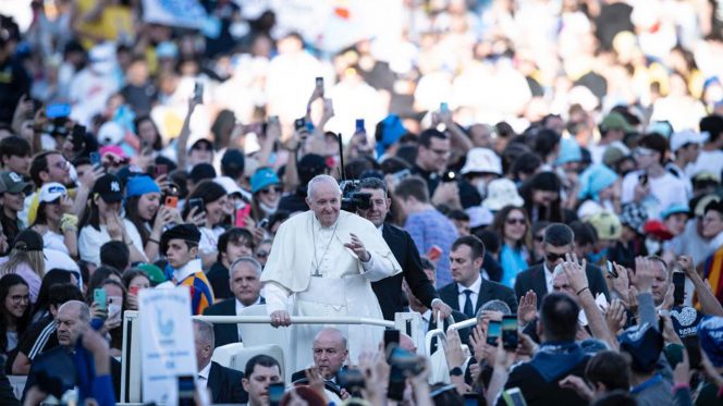 Vaticano, 18 aprile 2022.L'incontro degli Adolescenti con Papa Francesco.